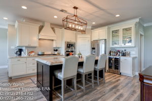 2 (7 of 19) Kitchen