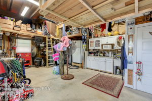 2.5 (1 of 4) Shop