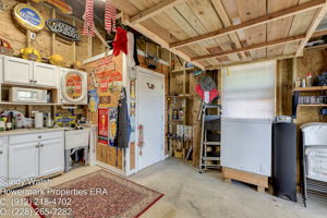 2.5 (2 of 4) Shop