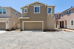 SoCal - Prado community -  40367 Via Jumara Temecula CA 92591-001