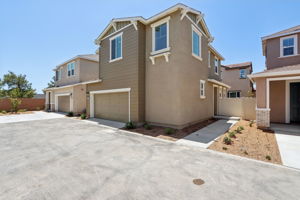 SoCal - Prado community -  40367 Via Jumara Temecula CA 92591-002
