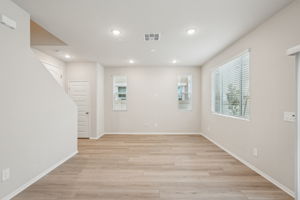 Socal - Prado Community - 40368 Via Jumara-Temecula, CA 92591-005