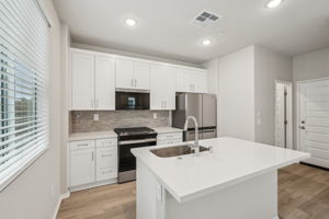 Socal - Prado Community - 40368 Via Jumara-Temecula, CA 92591-013