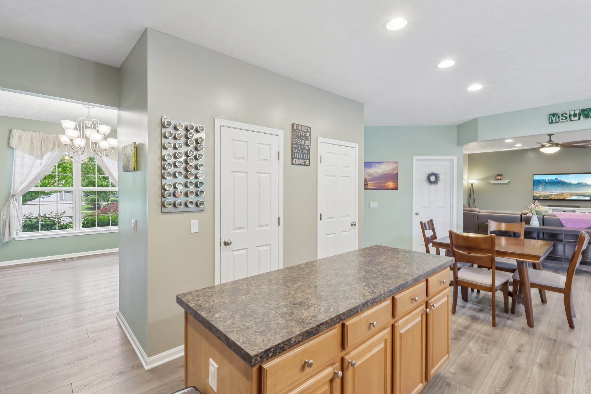 Turnberry Dr-S2805-018.jpg