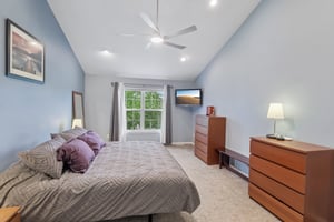 Turnberry Dr-S2805-037.jpg