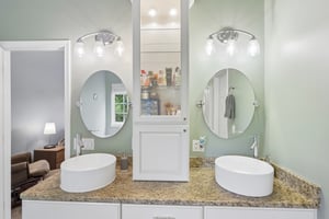 Turnberry Dr-S2805-039.jpg