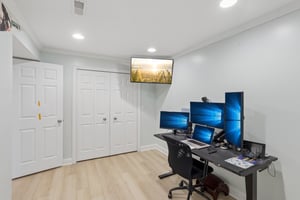 Turnberry Dr-S2805-053.jpg