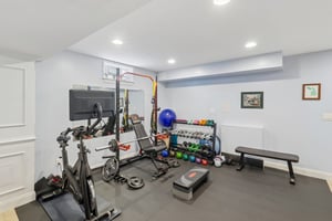 Turnberry Dr-S2805-059.jpg
