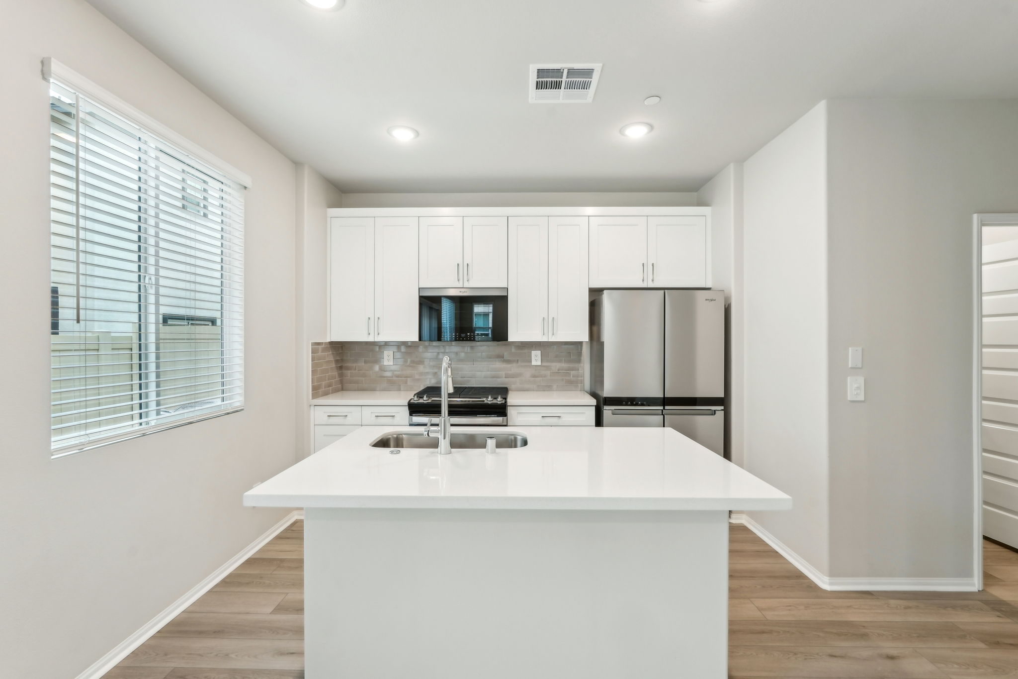 Socal - Prado Community - 40388 Via Olorosso Temecula CA 92591-012