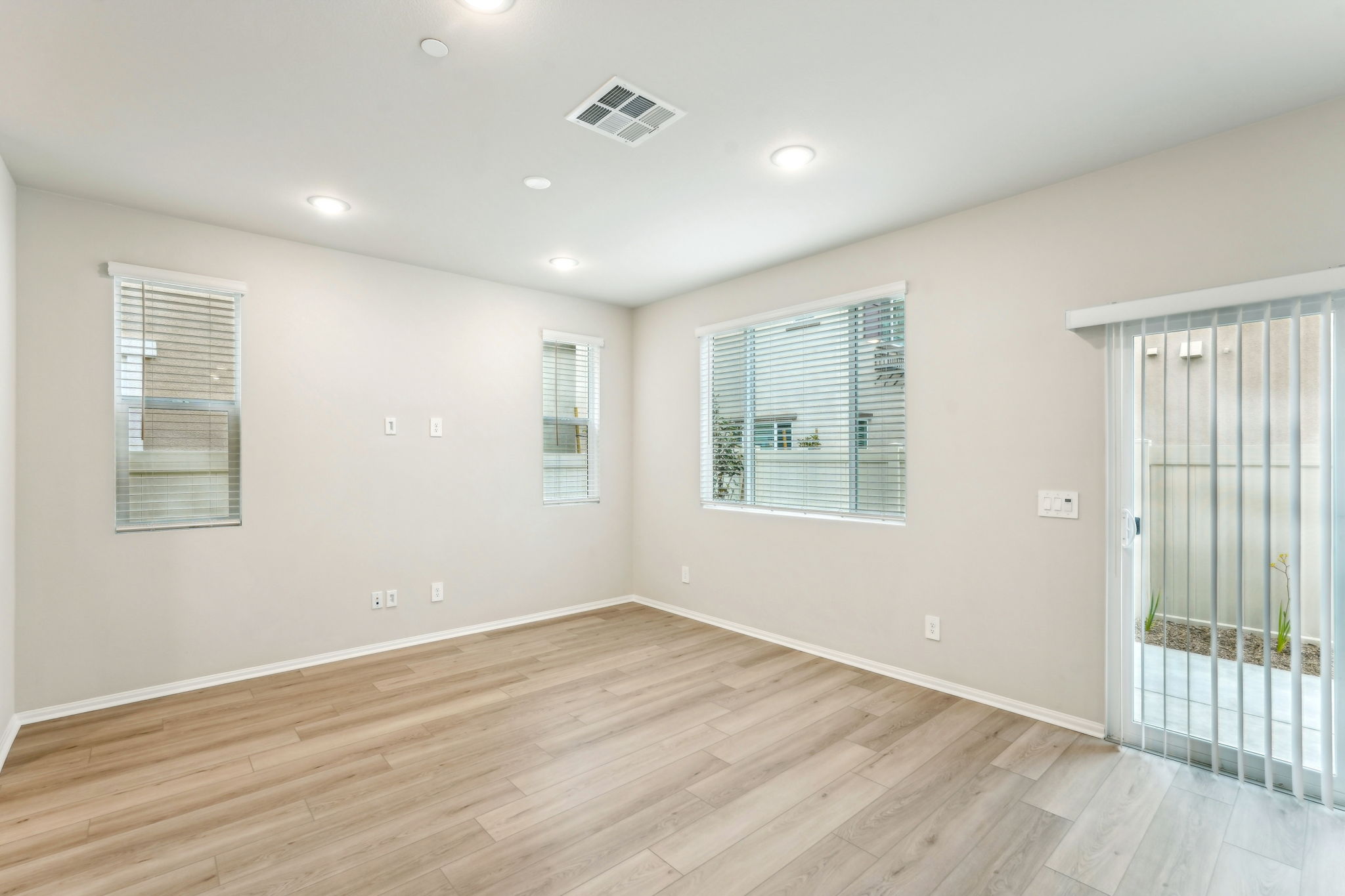 Socal - Prado Community - 40388 Via Olorosso Temecula CA 92591-013