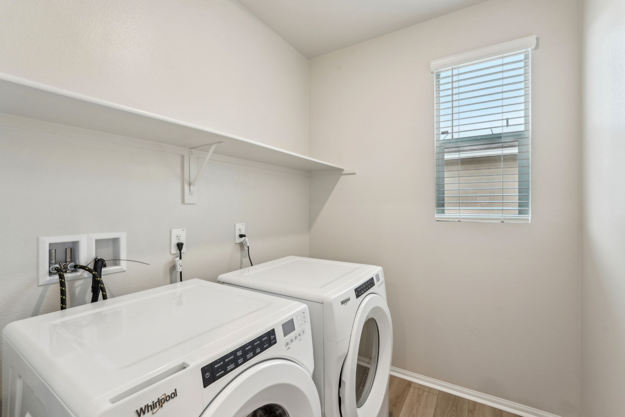 Socal - Prado Community - 40388 Via Olorosso Temecula CA 92591-015