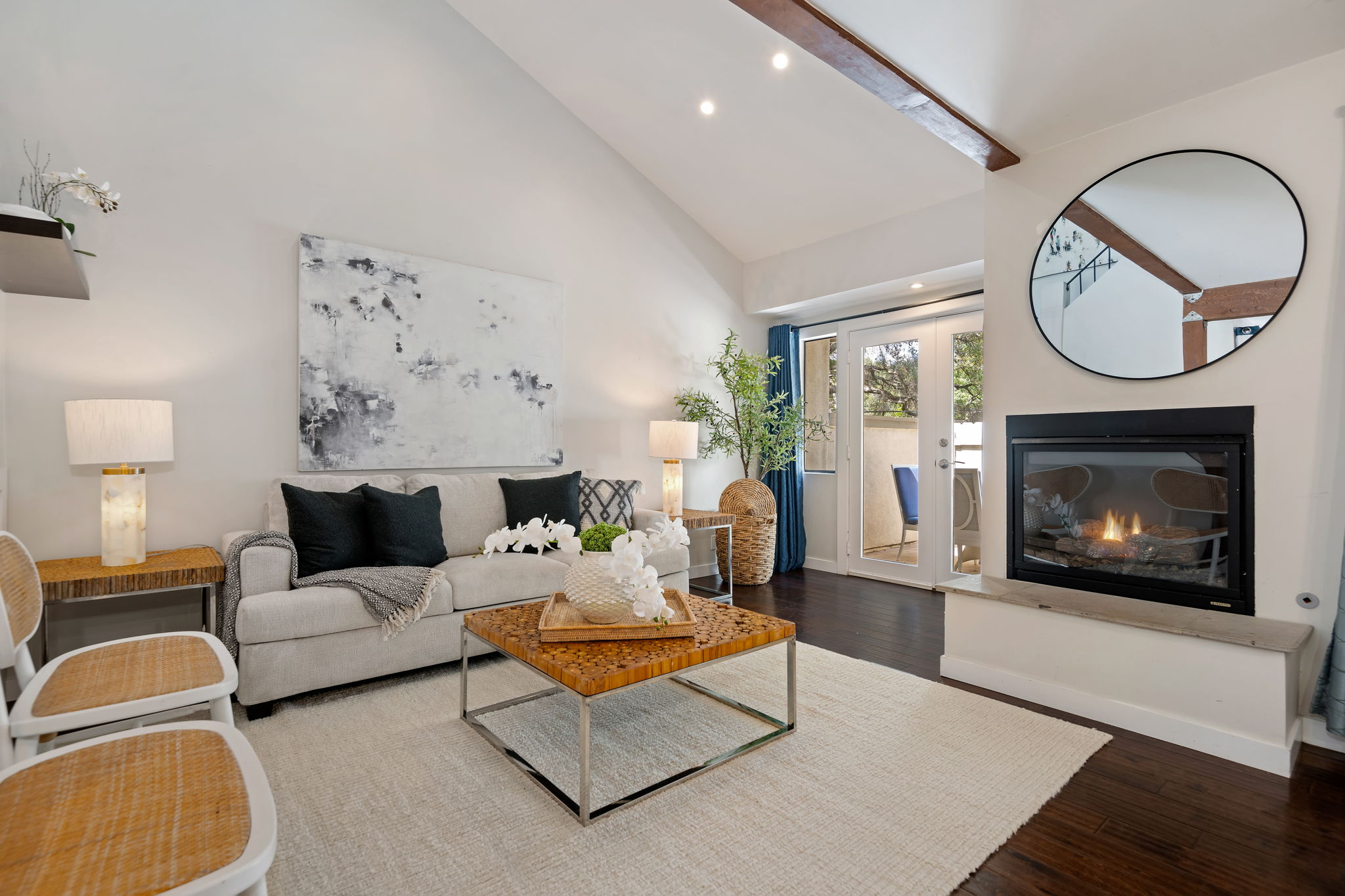 07-Living Room
