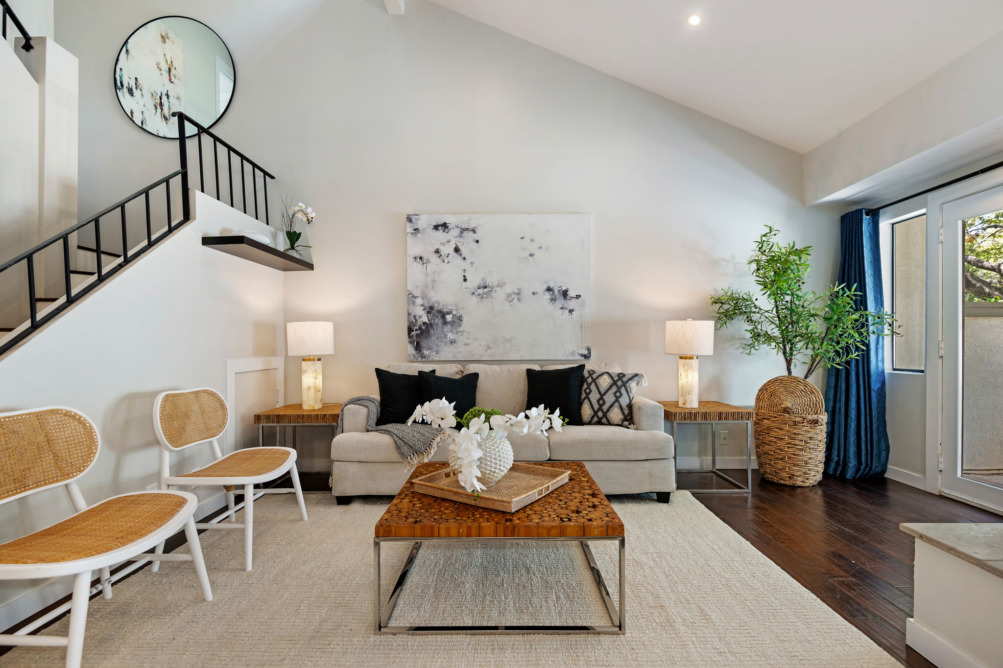 08-Living Room
