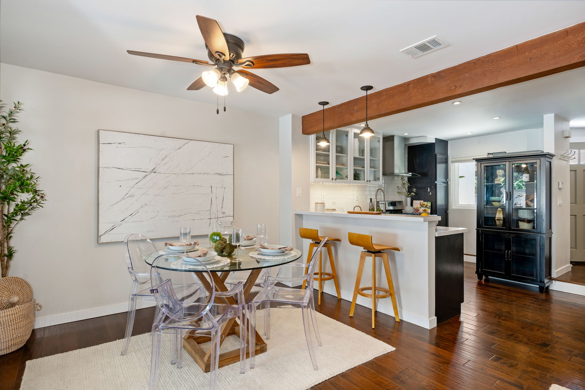 14-Dining - Kitchen