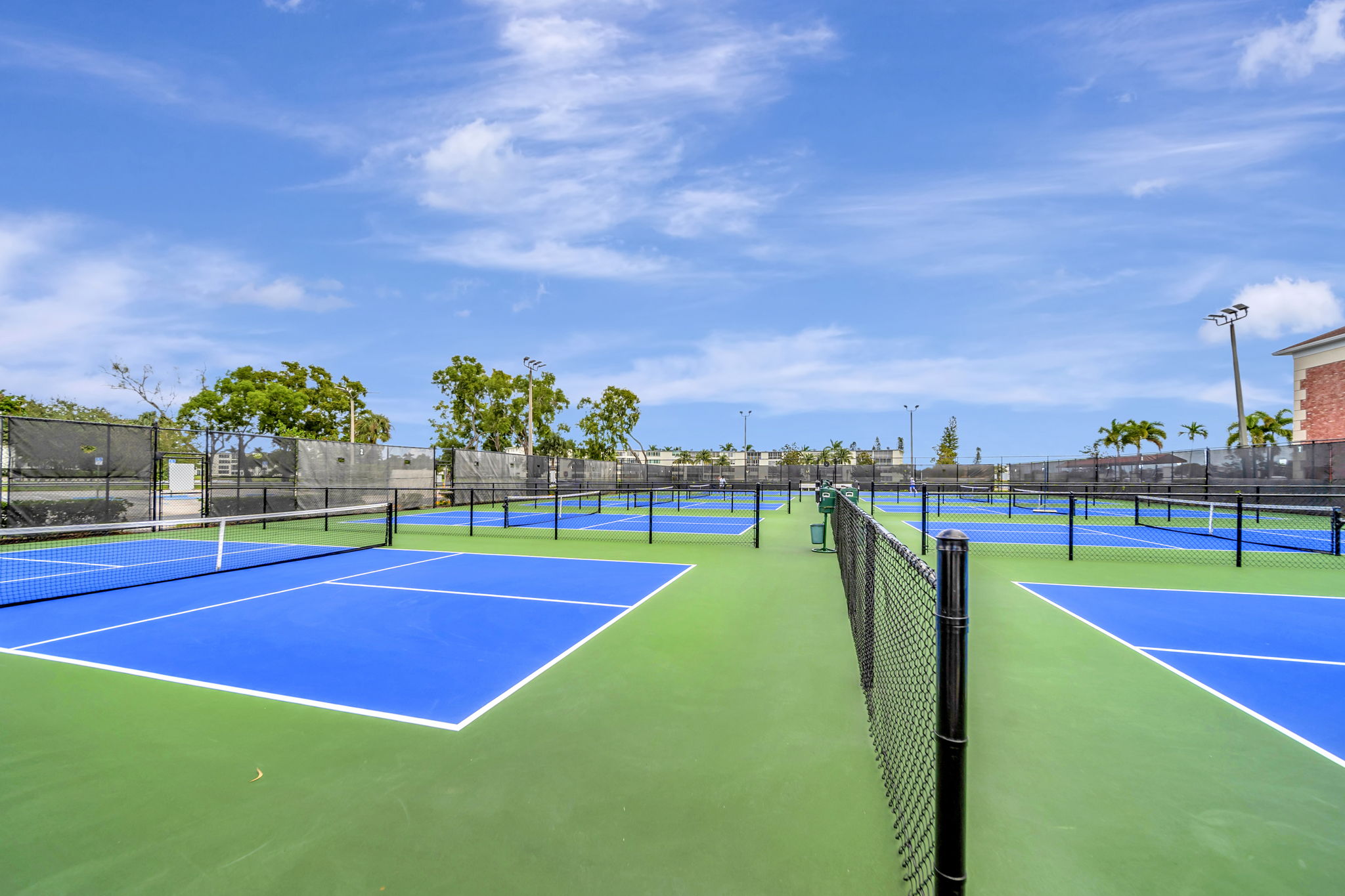 140 S Dixie Hwy 629, Hollywood, FL 33020, US Photo 57