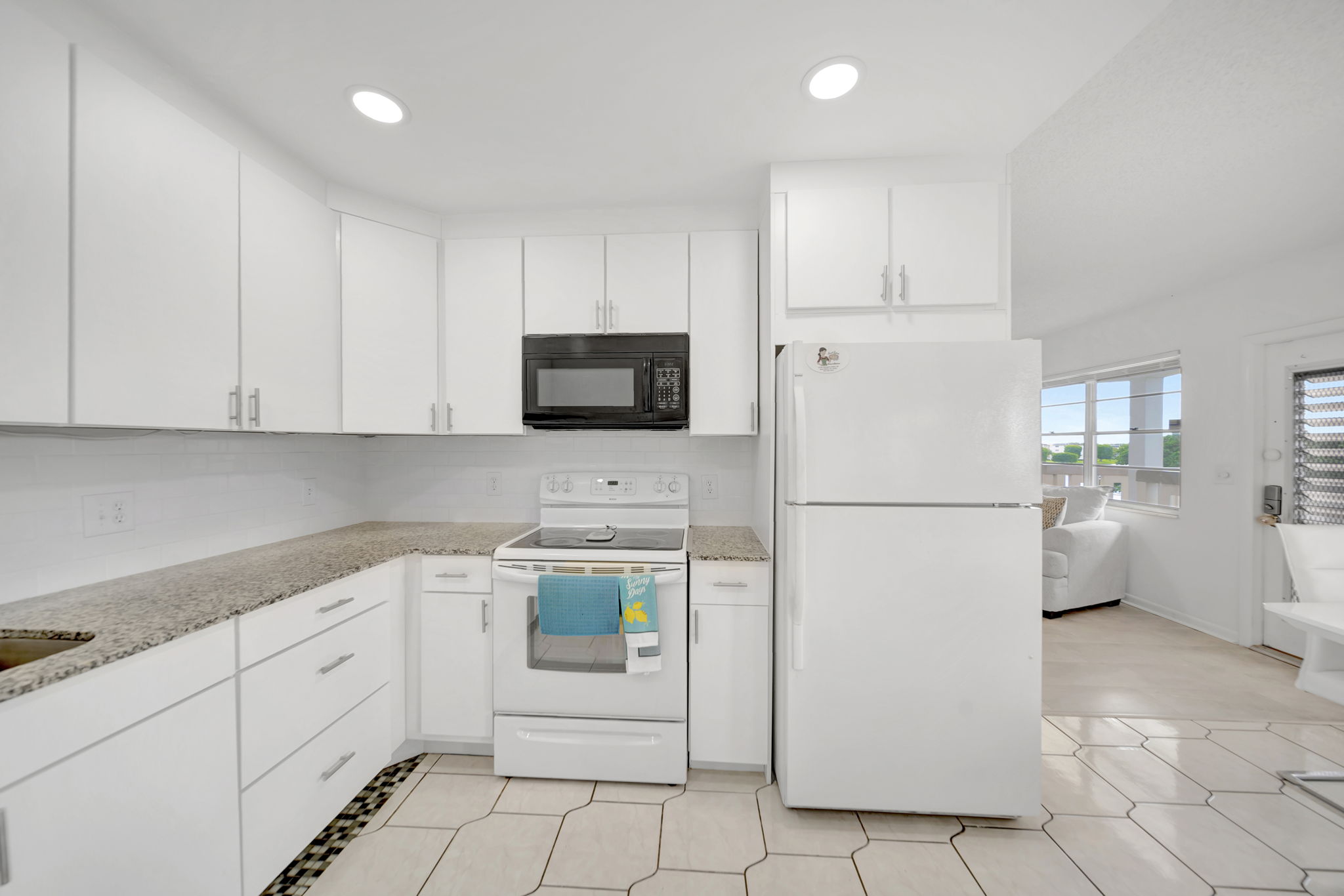 140 S Dixie Hwy 629, Hollywood, FL 33020, US Photo 13