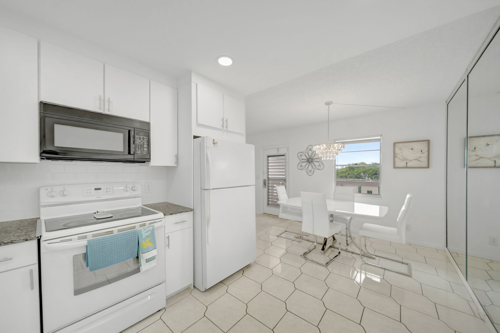 140 S Dixie Hwy 629, Hollywood, FL 33020, US Photo 14