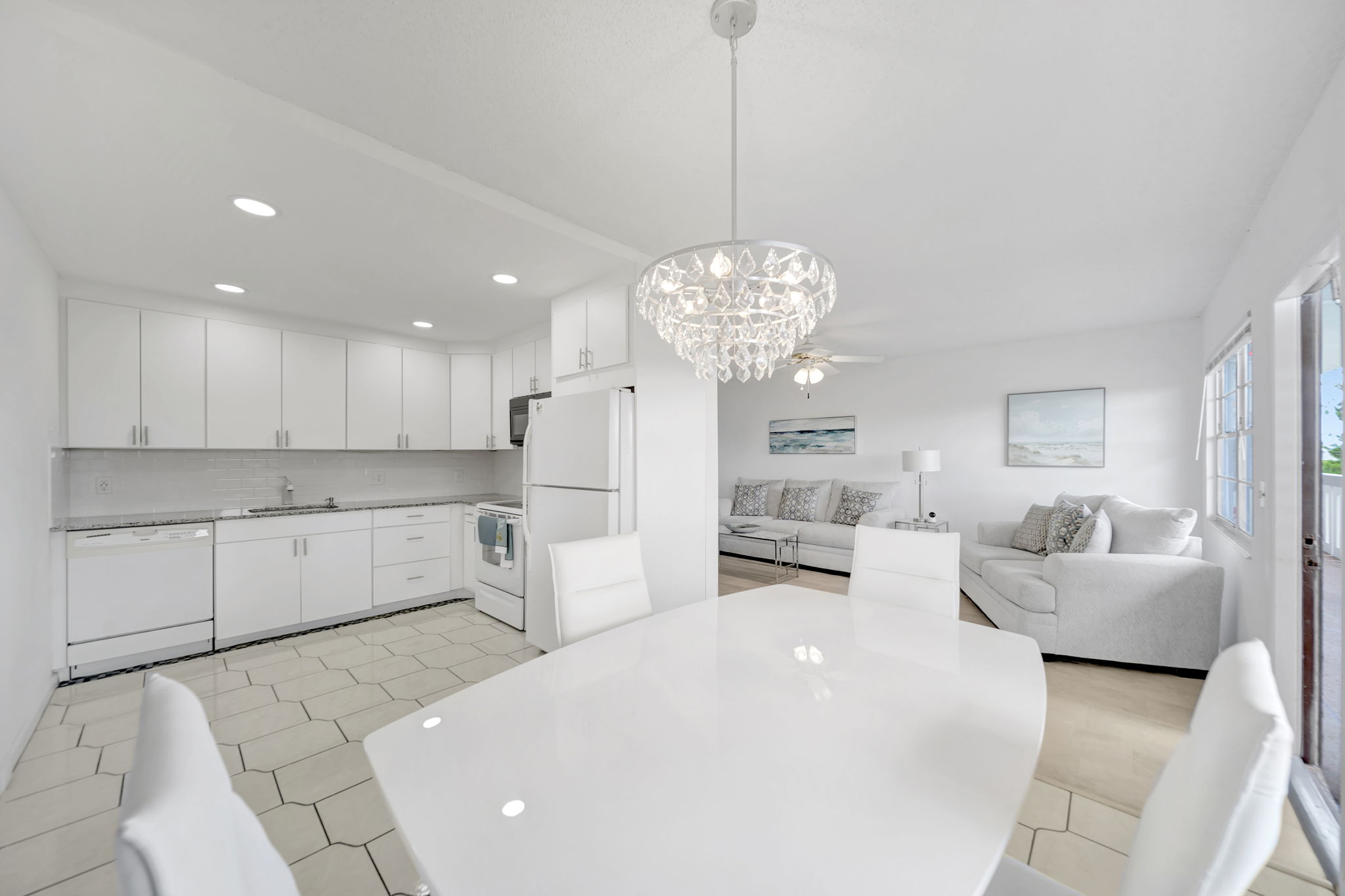 140 S Dixie Hwy 629, Hollywood, FL 33020, US Photo 18