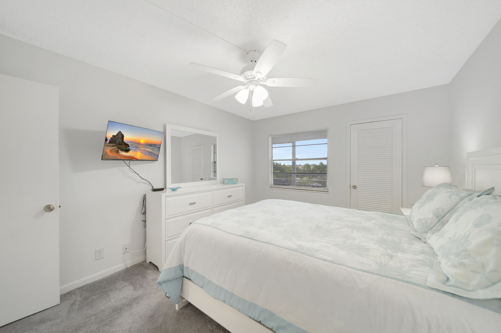 140 S Dixie Hwy 629, Hollywood, FL 33020, US Photo 25