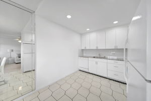 140 S Dixie Hwy 629, Hollywood, FL 33020, US Photo 11