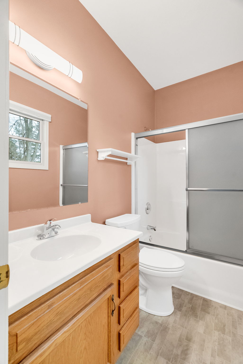 4039 Stoney Creek Dr, Fort Gratiot Township, MI 48059, USA Photo 23