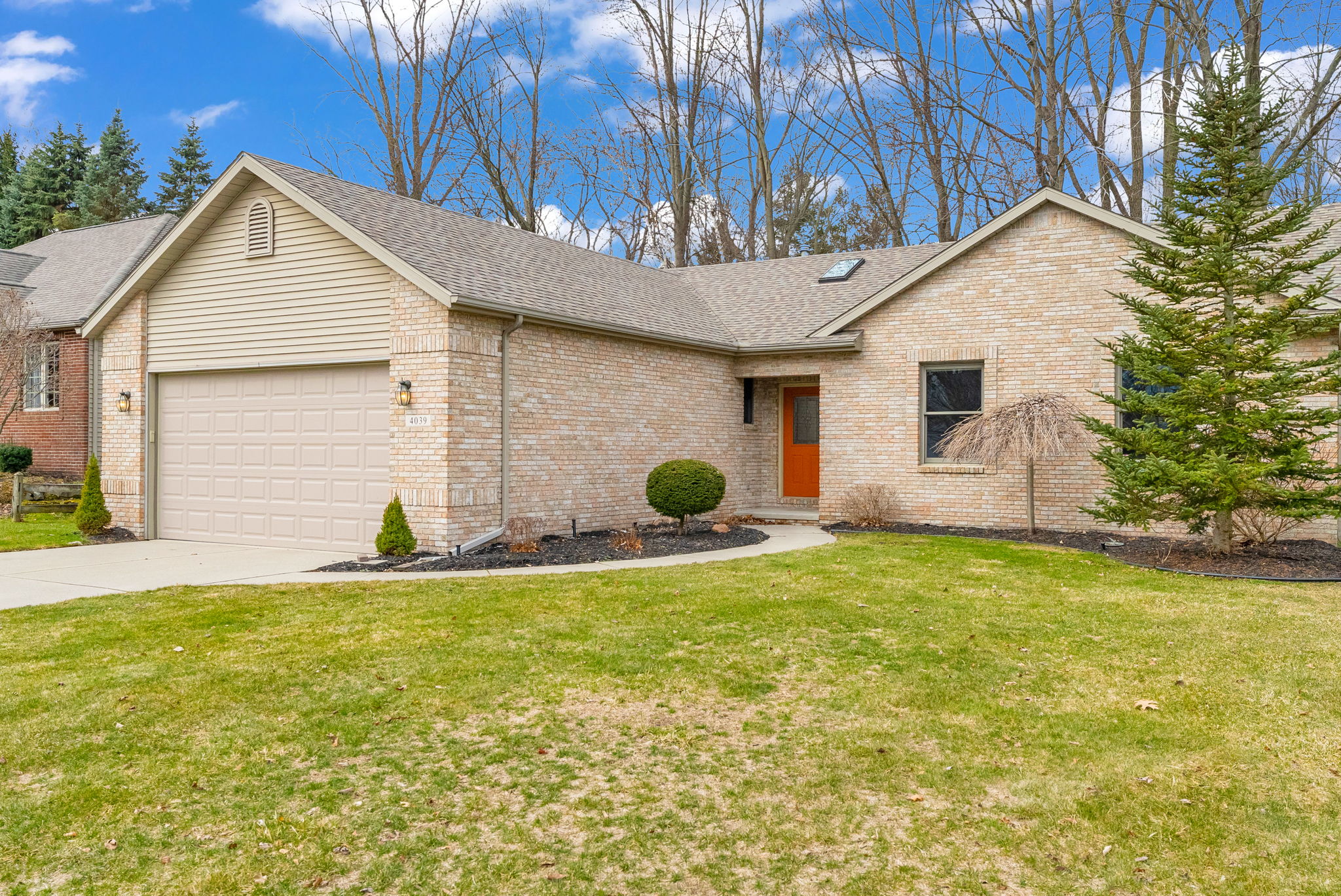 4039 Stoney Creek Dr, Fort Gratiot Township, MI 48059, USA Photo 3