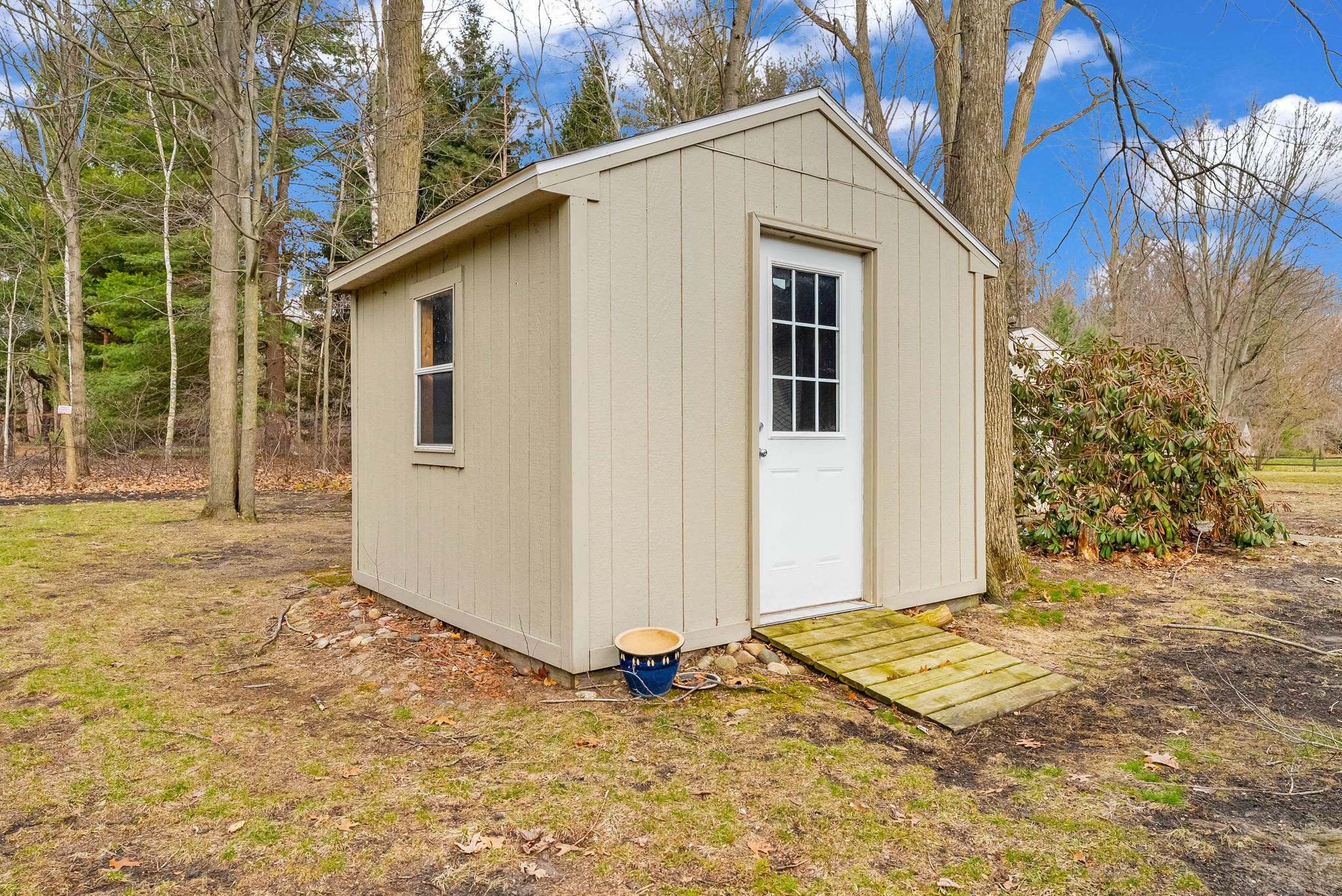 4039 Stoney Creek Dr, Fort Gratiot Township, MI 48059, USA Photo 37