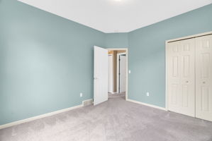 4039 Stoney Creek Dr, Fort Gratiot Township, MI 48059, USA Photo 24