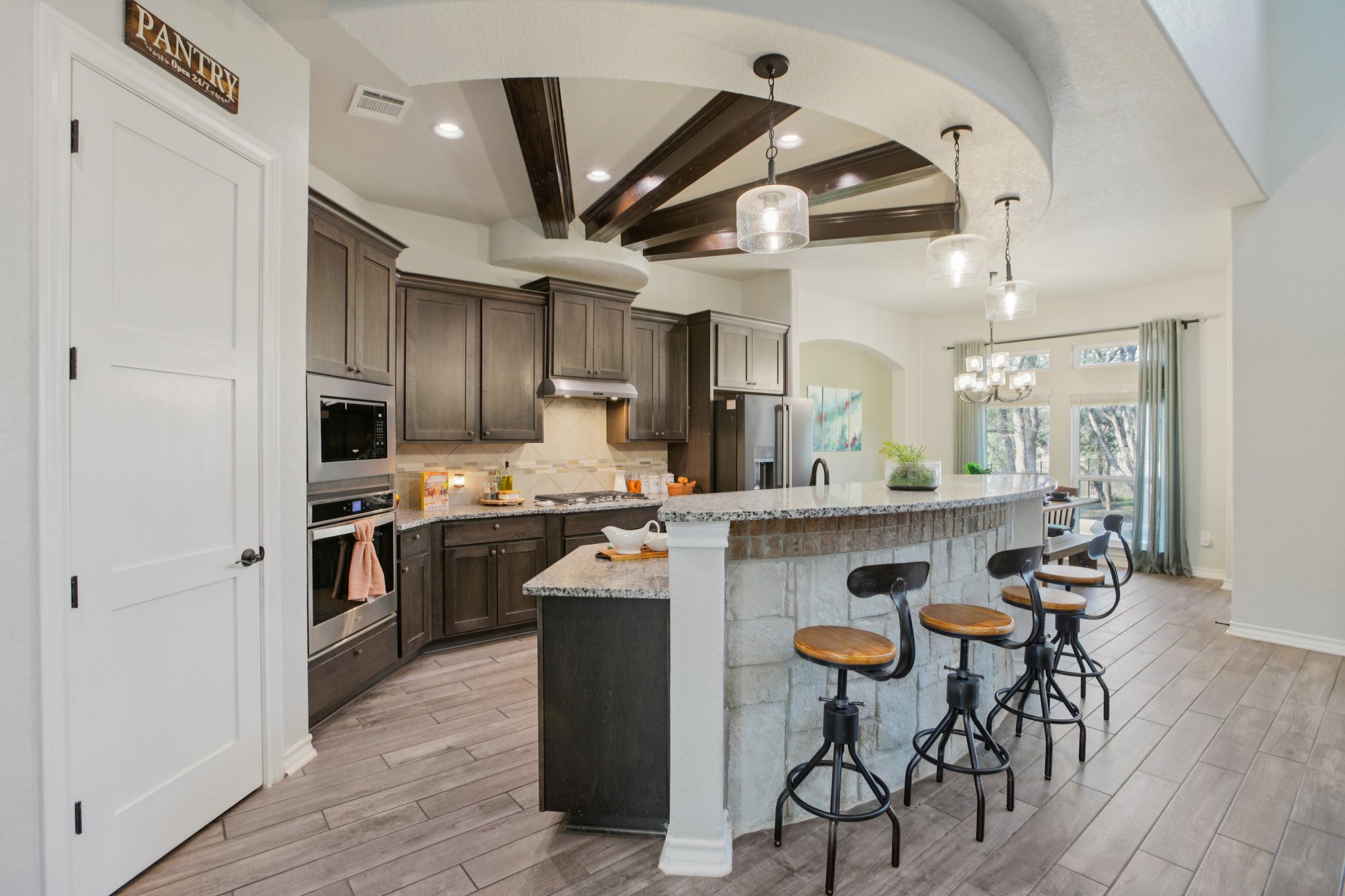 Ancient Oak Way-S0402-014.jpg