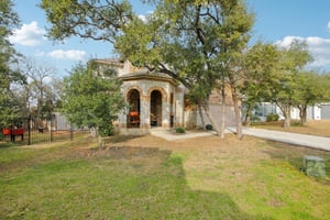 Ancient Oak Way-S0402-004.jpg