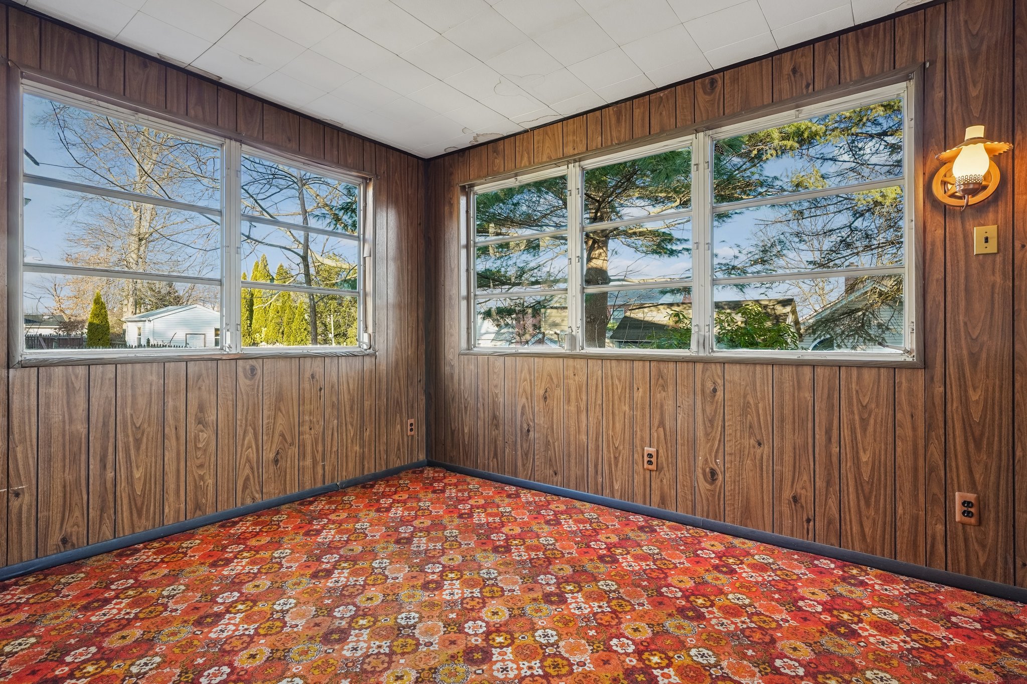 Family Room/3 Season