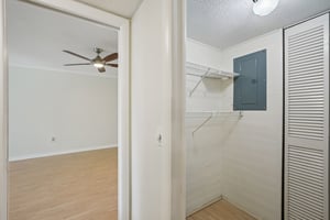 Cordova Grn-S0612-037.jpg