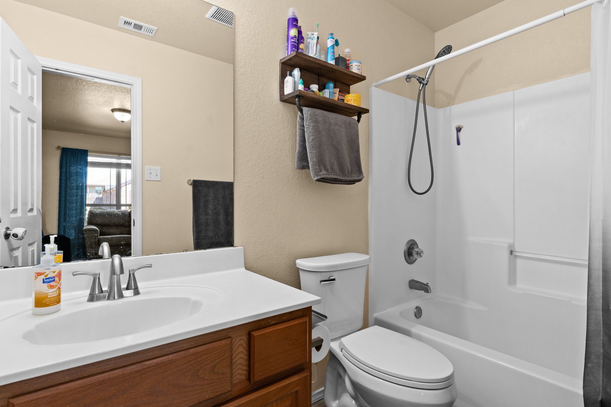  Photo 21