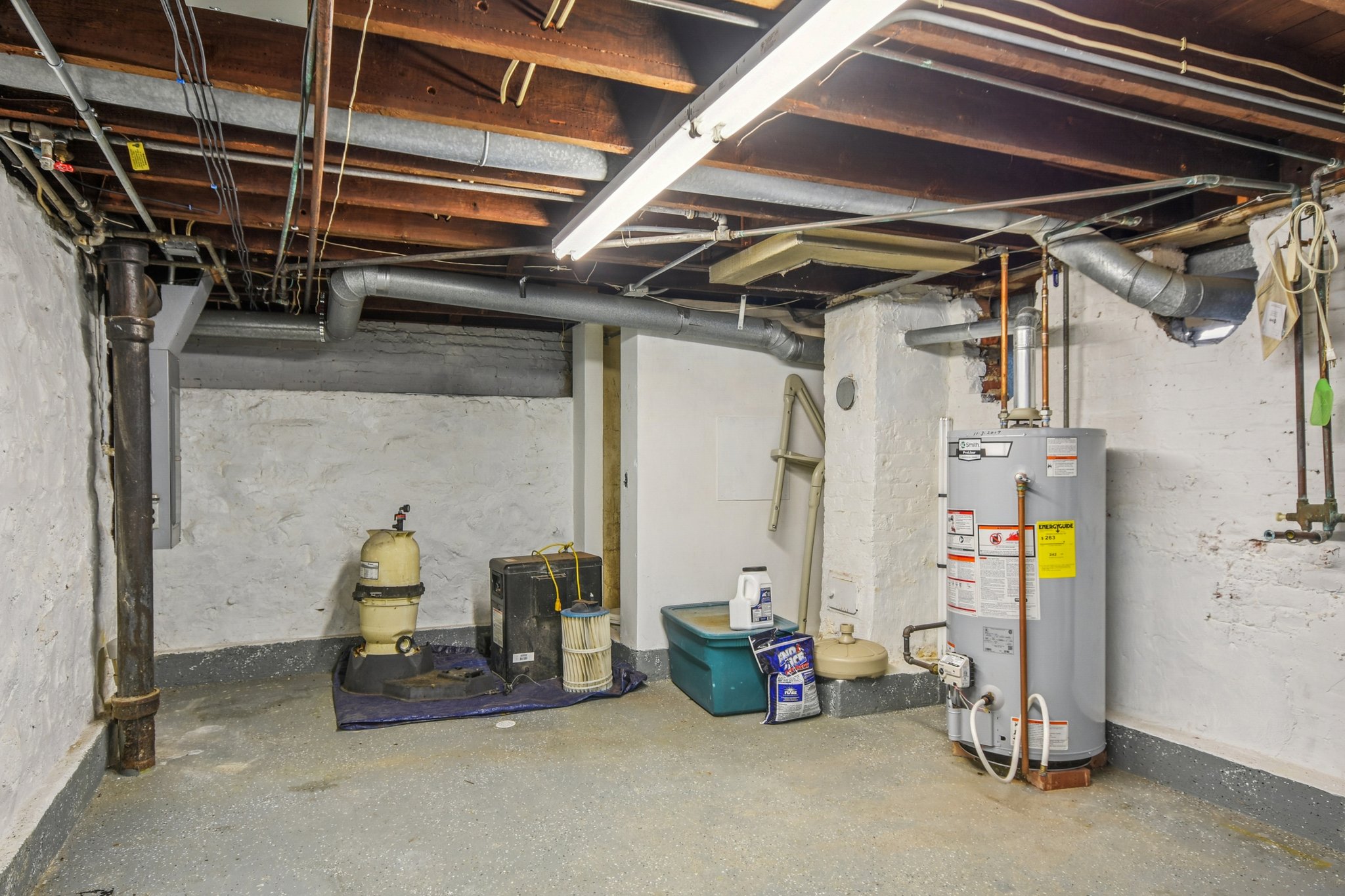 E Benton St-S1911-044.jpg