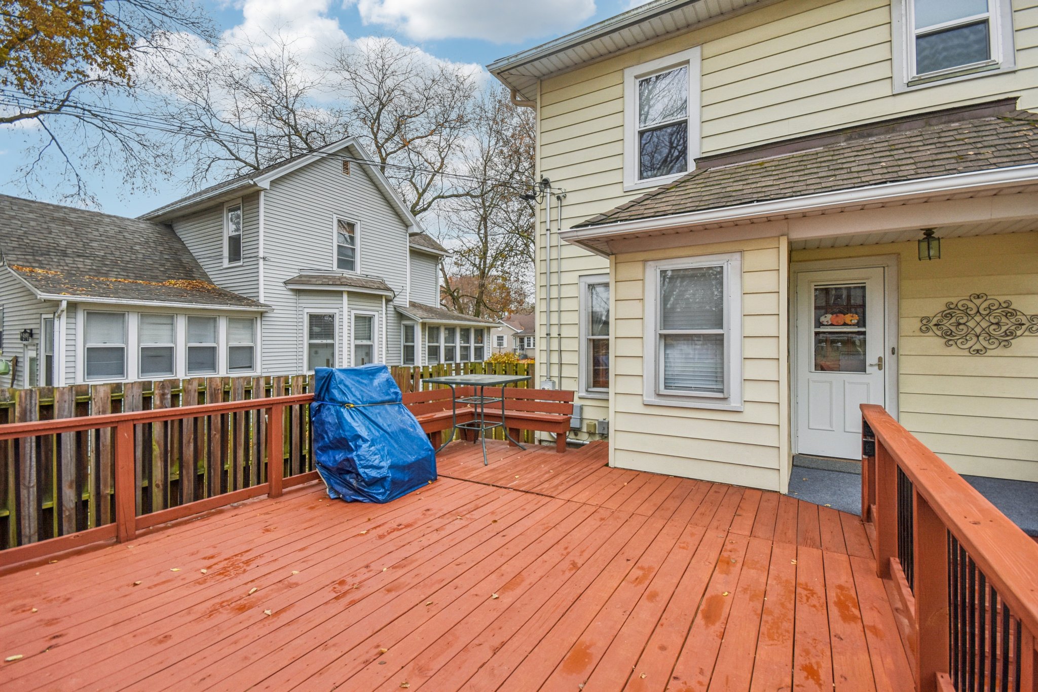 E Benton St-S1911-047.jpg