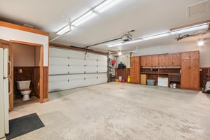 E Benton St-S1911-035.jpg