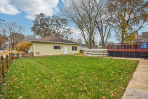 E Benton St-S1911-049.jpg