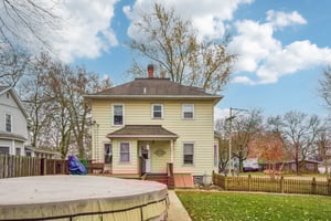 E Benton St-S1911-050.jpg