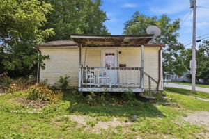 Photo 0