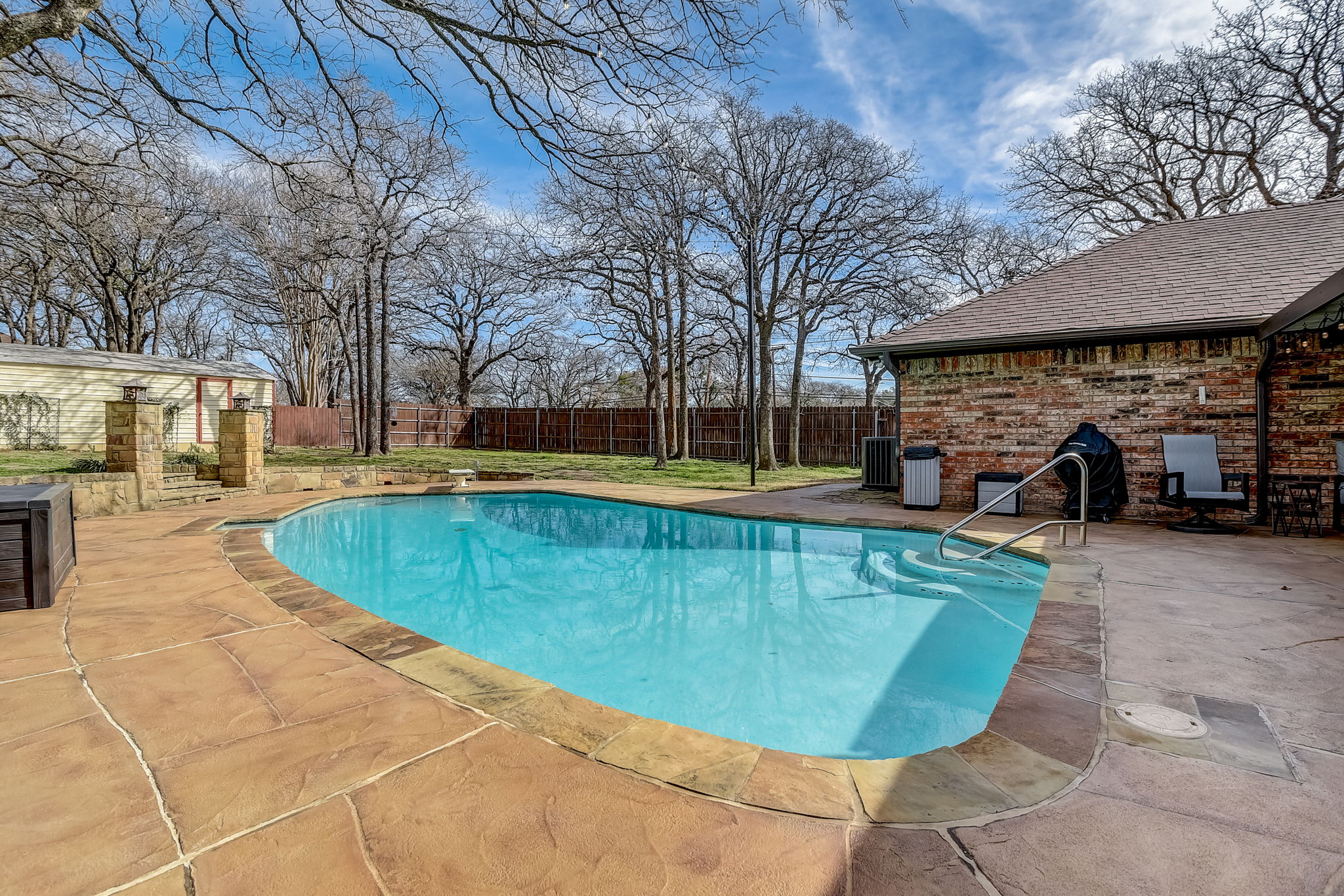 Oak Crest Hill Dr-042