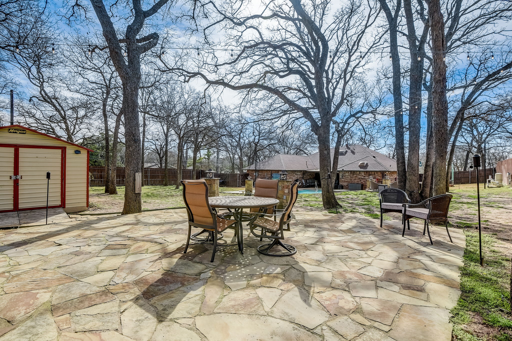 Oak Crest Hill Dr-045