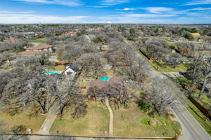 Oak Crest Hill Dr-052