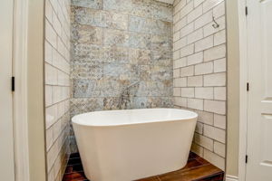 Oak Crest Hill Dr-027