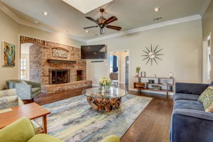 Oak Crest Hill Dr-011