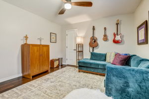 Oak Crest Hill Dr-035