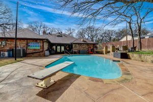 Oak Crest Hill Dr-041