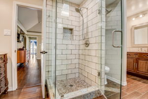 Oak Crest Hill Dr-025