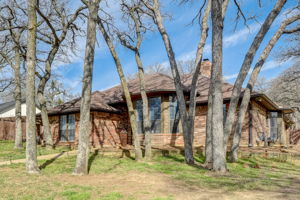 Oak Crest Hill Dr-001