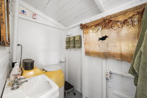  Photo 25