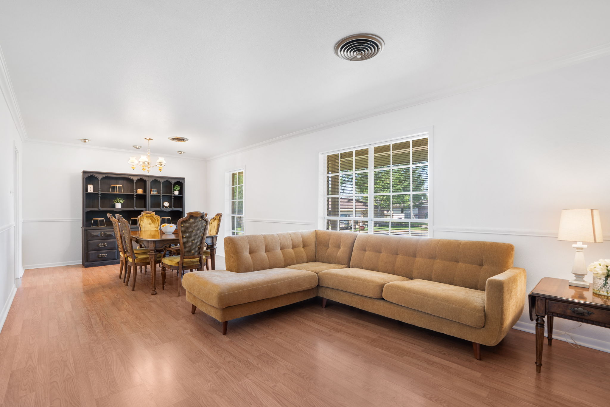 Living/Dining Room